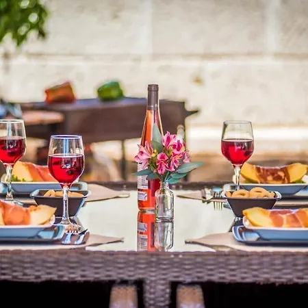 Playa De Fanabe Sleeps 6 With Pool Air Con And Wifi *