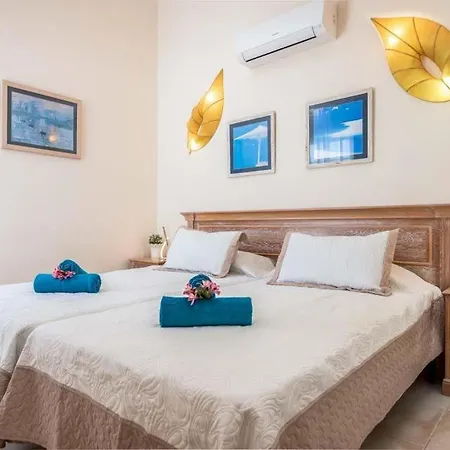 Playa De Fanabe Sleeps 6 With Pool Air Con And Wifi * Costa Adeje (Tenerife)