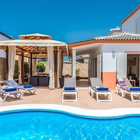 别墅 Playa De Fanabe Sleeps 6 With Pool Air Con And Wifi 阿德耶
